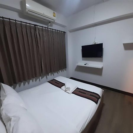 Home Place Hotel Chiang Mai Luaran gambar