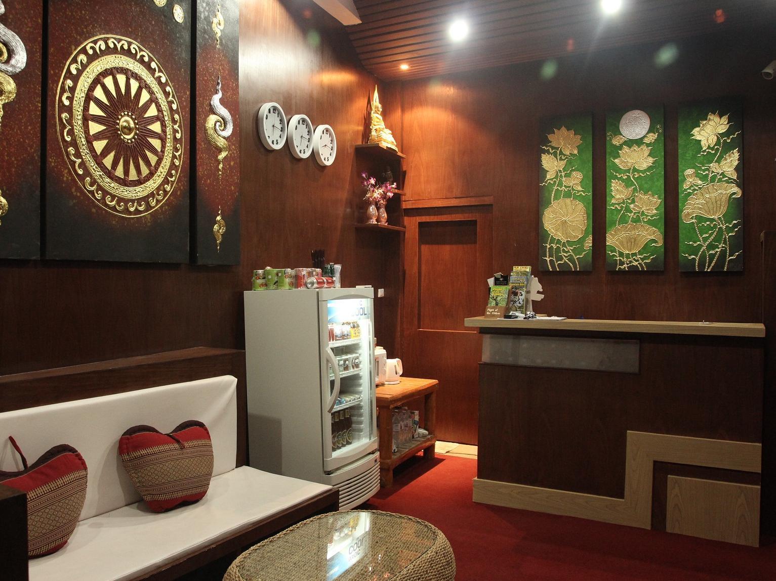Home Place Hotel Chiang Mai Luaran gambar
