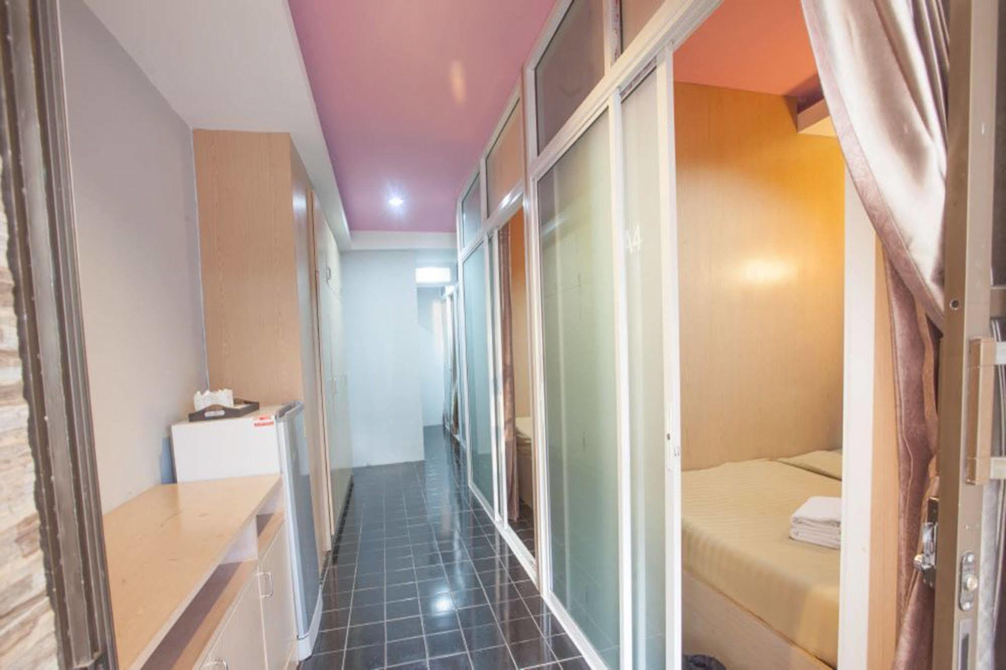 Home Place Hotel Chiang Mai Luaran gambar