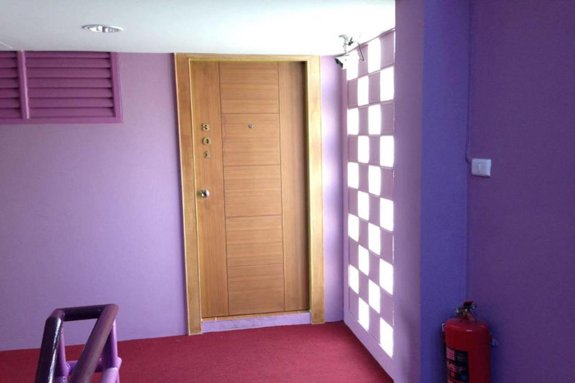 Home Place Hotel Chiang Mai Luaran gambar